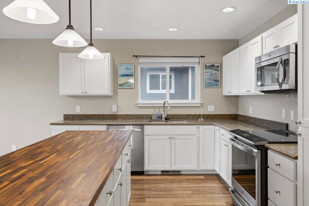 Photo of 513 Harvest Loop, Palouse, WA 99161 (MLS # 290540)