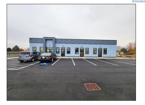 Photo of 2885 Bombing Range Rd, West Richland, WA 99353 (MLS # 290510)