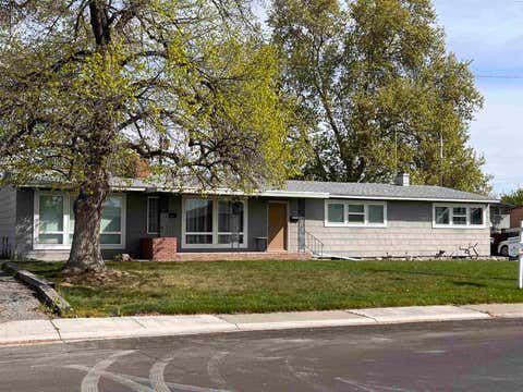 Photo of 2106-2108 Trippe St, Richland, WA 99354 (MLS # 290708)