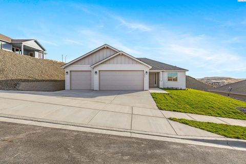Photo of 2837 S Osborne St, Kennewick, WA 99338 (MLS # 288415) Photo of 2837 S Osborne St, Kennewick, WA 99338 (MLS # 288415)
