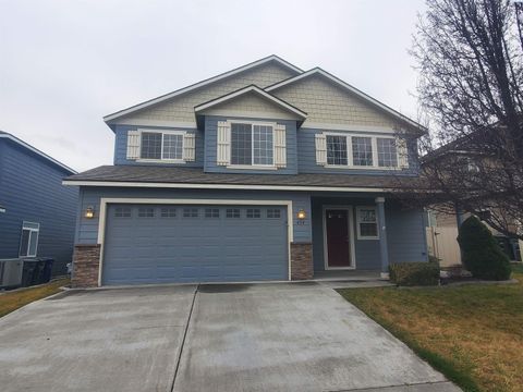 Photo of 434 Lakerose Loop, Richland, WA 99352 (MLS # 290282)