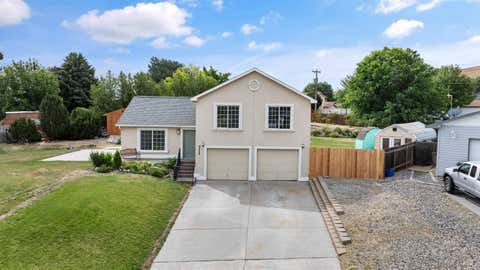 Photo of 4409 S Sharron CT, Kennewick, WA 99337 (MLS # 293813)