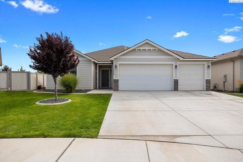 Photo of 3538 Curtis Dr, West Richland, WA 99353 (MLS # 286442)