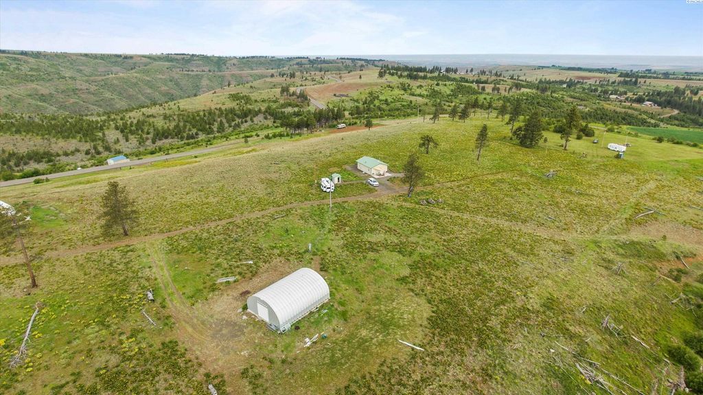 Photo of 580 Reservoir Ln, Pomeroy, WA 99347 (MLS # 284994)