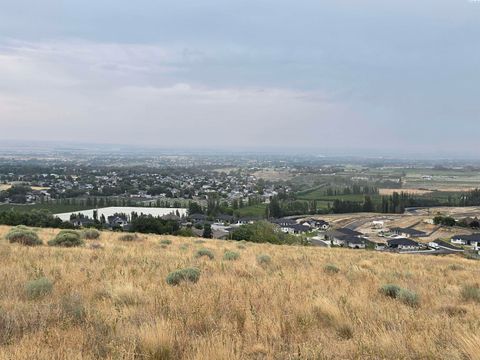 Photo of NKA S. Olympia Street (12.38 Acres), Kennewick, WA 99337 (MLS # 286377)
