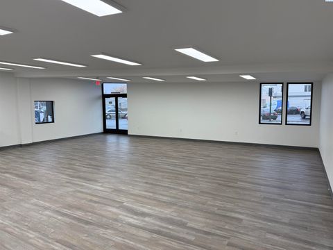 Photo of 821 S Auburn St, Kennewick, WA 99336 (MLS # 288910)