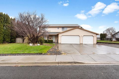 Photo of 216 W 50th Ave, Kennewick, WA 99337 (MLS # 289271)