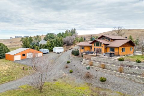 Photo of 3802 Palouse Albion Rd, Pullman, WA 99163 (MLS # 290284)