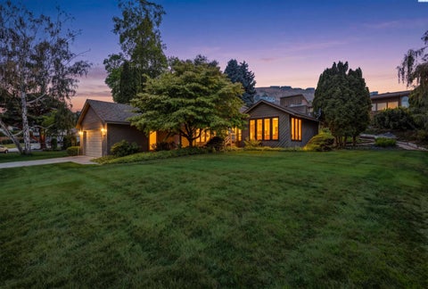 Photo of 2507 Dawn Hill Court, Richland, WA 99352 (MLS # 294950)