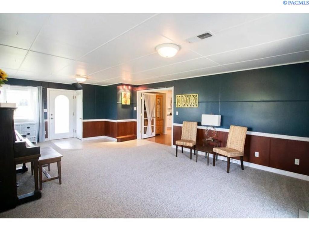 Photo of 3001 Pullman-Albion Road, Pullman, WA 99163 (MLS # 292562)