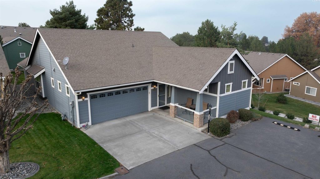 Photo of 7616 W 21st Ave, Kennewick, WA 99338 (MLS # 290335)