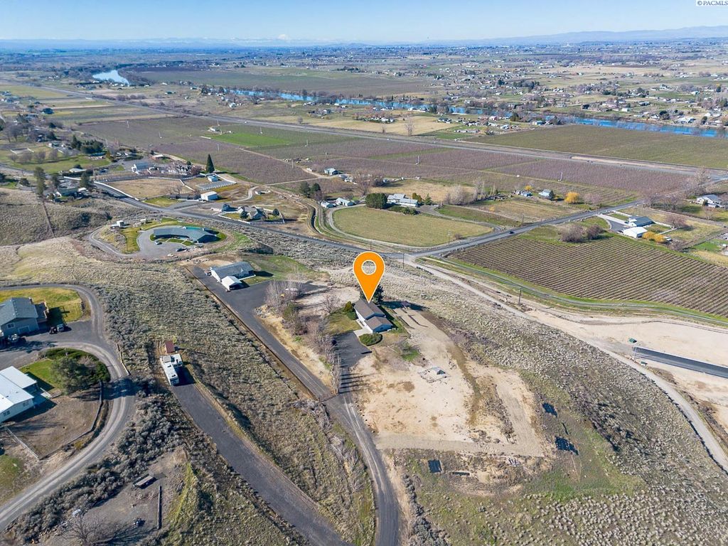 Photo of 20502 S 1500 Pr Sw Pr, Prosser, WA 99350 (MLS # 290913)