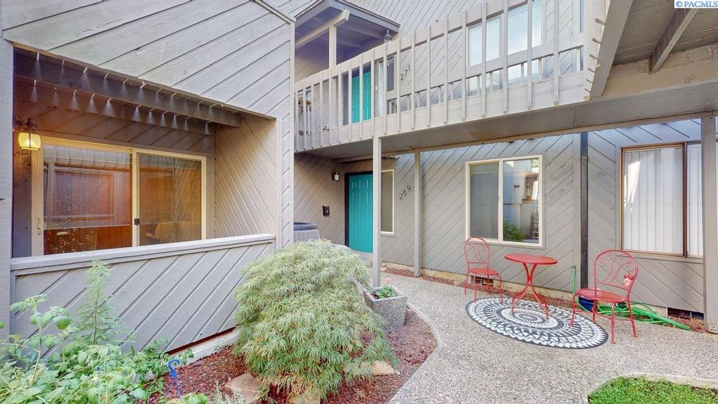 Photo of 269 Gage Blvd, Richland, WA 99352 (MLS # 291053)