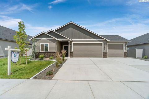 Photo of 231 Schrute Rd, Prosser, WA 99350 (MLS # 293338)