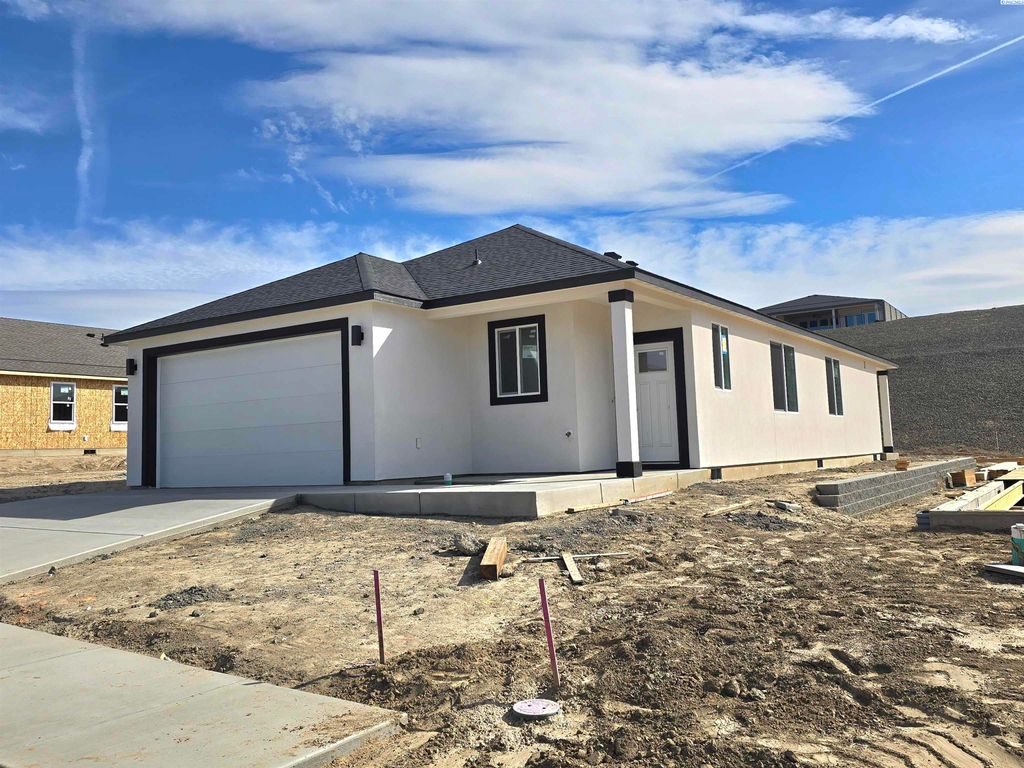 Photo of 3649 Nuthatch St, Richland, WA 99352 (MLS # 290405)