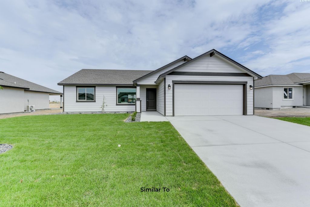Photo of 6810 Steelhead Ave, Pasco, WA 99301 (MLS # 288255)