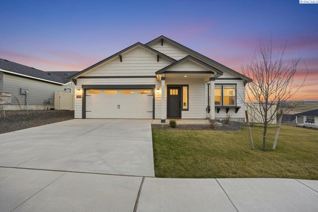 Photo of 7369 W 25th Ave, Kennewick, WA 99338 (MLS # 291122)