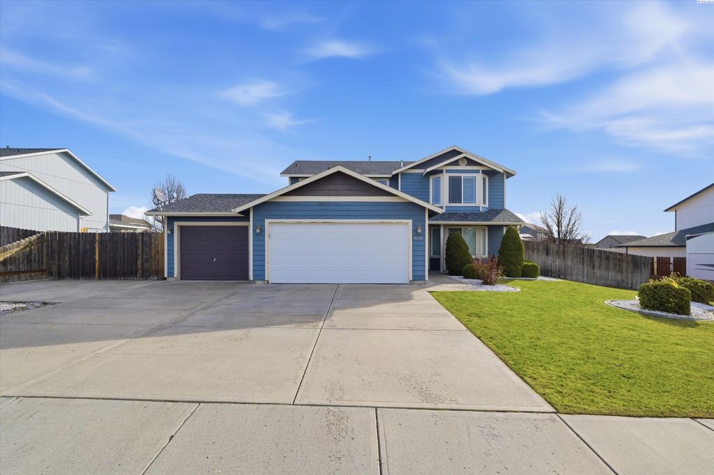 Photo of 4235 Galway Ln, Pasco, WA 99301 (MLS # 291042)