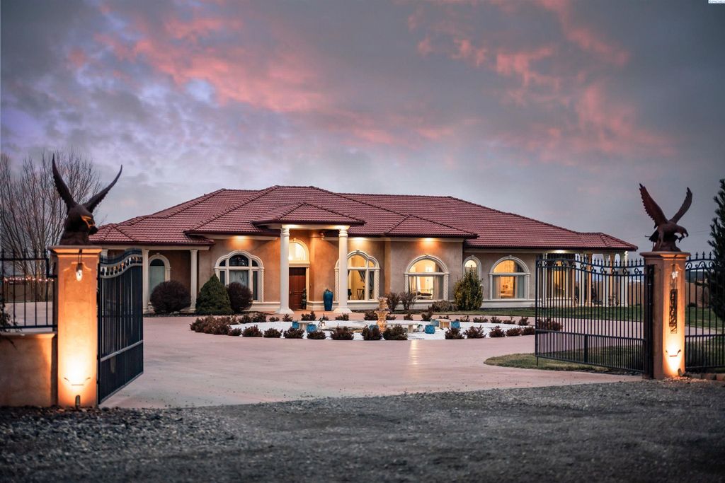 Photo of 110302 E 297th Pr Se Pr, Kennewick, WA 99338 (MLS # 290580)