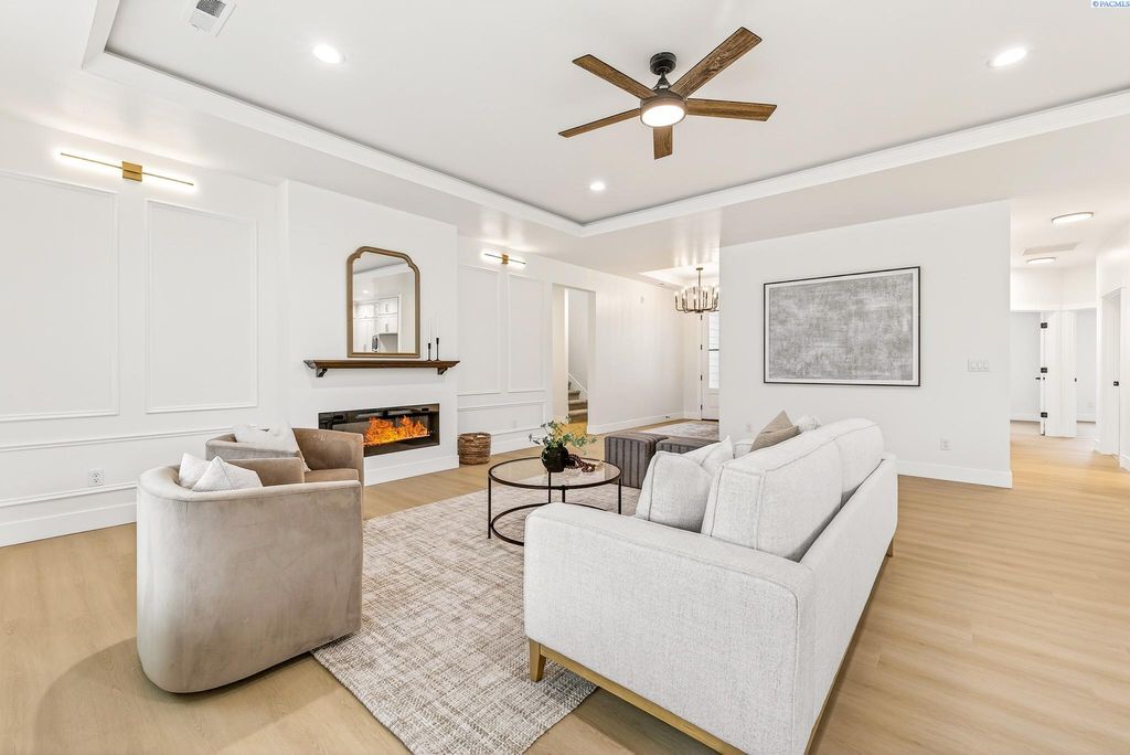 Photo of 6622 E 2nd St, Benton City, WA 99320 (MLS # 289688)