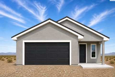 Photo of 3626 Nuthatch Street Lot 211, Richland, WA 99352 (MLS # 292712)