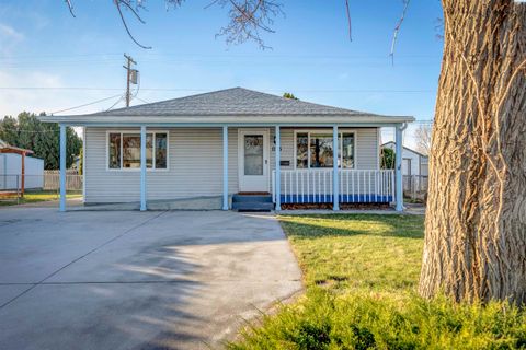 Photo of 1105 Sanford Ave, Richland, WA 99354 (MLS # 289475)