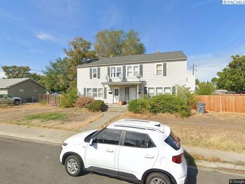 Photo of 1402/1404 Townsend Ct, Richland, WA 99352 (MLS # 292227)