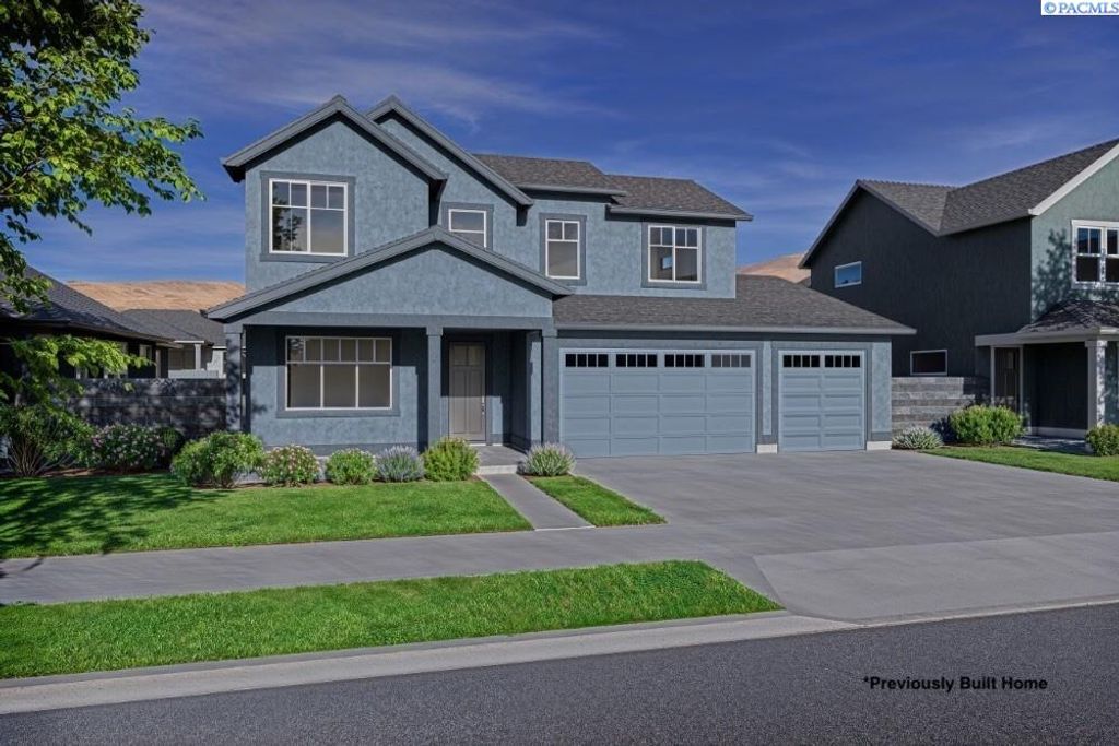 Photo of 2957 Vistara Way, Richland, WA 99354 (MLS # 291068)
