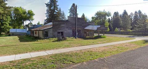 Photo of 205 Main Street, Farmington, WA 99128 (MLS # 288929)
