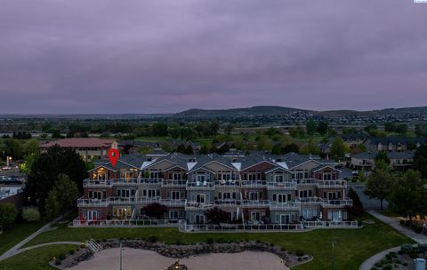 Photo of 386 Columbia Point Drive #305, Richland, WA 99352 (MLS # 292608)