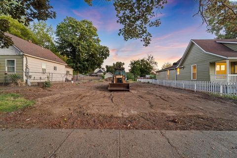 Photo of 0 W Chestnut St, Walla Walla, WA 99362 (MLS # 287774)