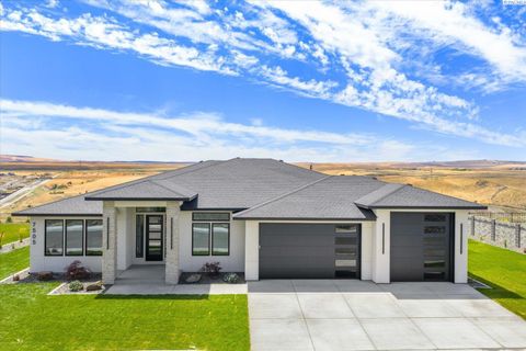 Photo of 7505 W 23rd Ave, Kennewick, WA 99337 (MLS # 294417)