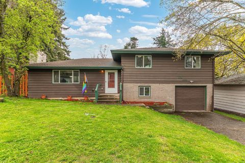 Photo of 535 NW Darrow St, Pullman, WA 99163 (MLS # 292111)