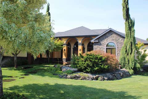 Photo of 922 W Allenwhite Dr, Richland, WA 99352 (MLS # 295073)