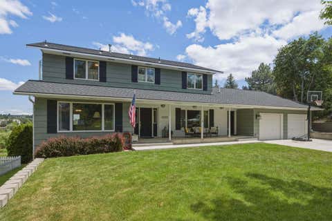 Photo of 1110 SE Sunnymead Way, Pullman, WA 99163 (MLS # 293494)