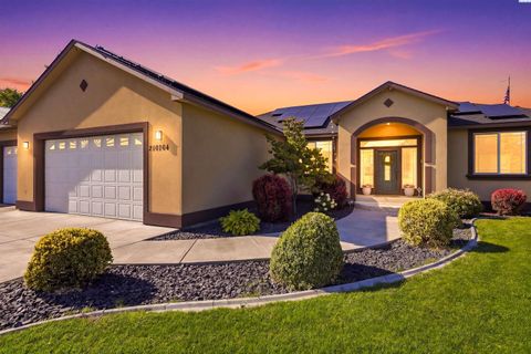 Photo of 210704 E Schuster Rd, Kennewick, WA 99337 (MLS # 293223)