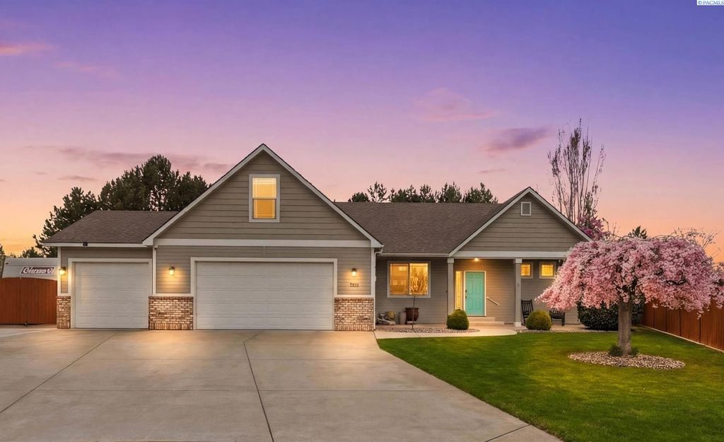 Photo of 3306 Turquoise Ct, Pasco, WA 99301 (MLS # 291609)