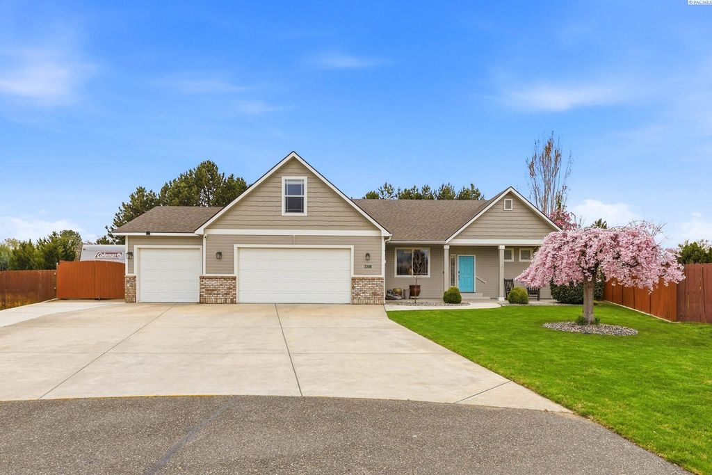 Photo of 3306 Turquoise Ct, Pasco, WA 99301 (MLS # 291609)
