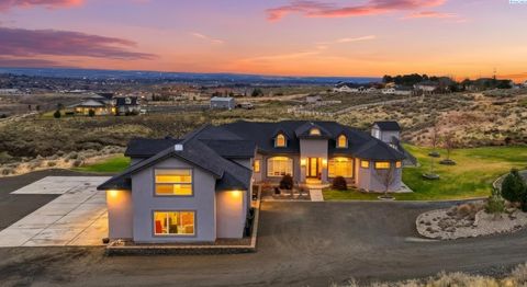 Photo of 108133 E 217 Pr Se Pr, Kennewick, WA 99338 (MLS # 289598)