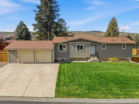 Photo of 801 E Valleyview Ln, Colfax, WA 99111 (MLS # 292379)