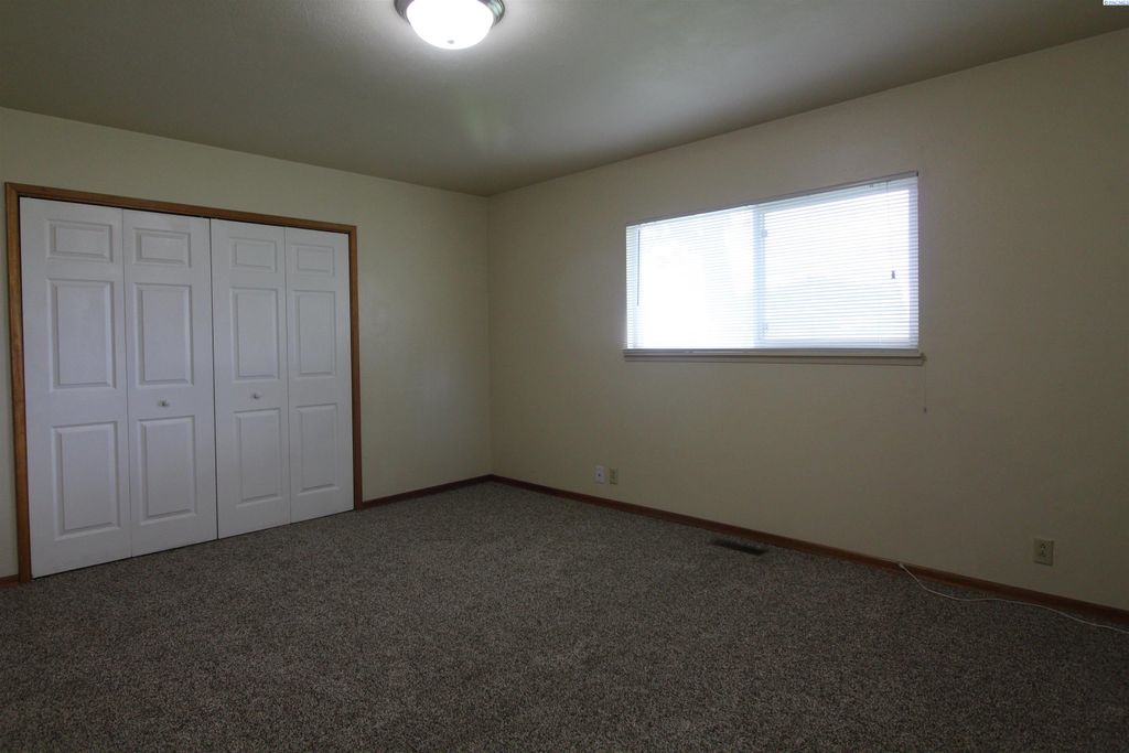 Photo of 4350 Elm Road, Pasco, WA 99301 (MLS # 287207)