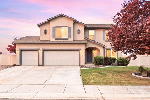 Photo of 5608 Pimlico Dr, Pasco, WA 99301 (MLS # 292170)