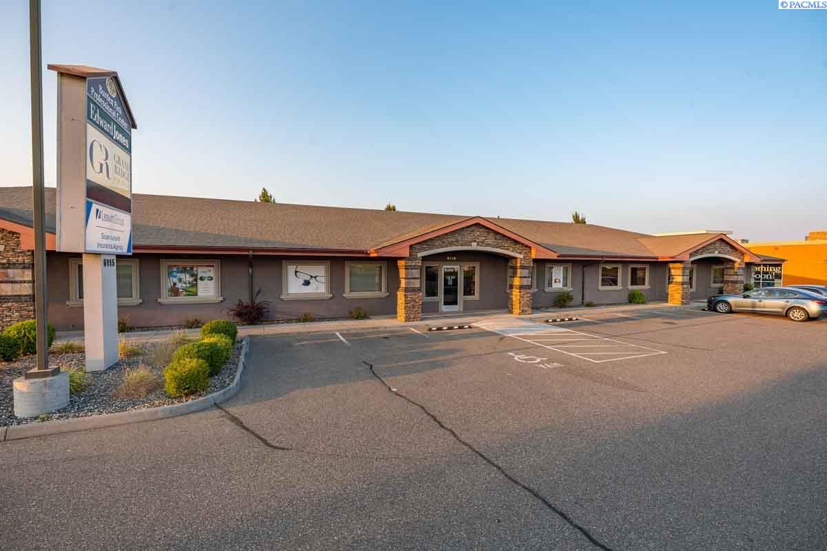 Photo 1 of 18 — 6115-D Burden Blvd, Pasco, WA 99301