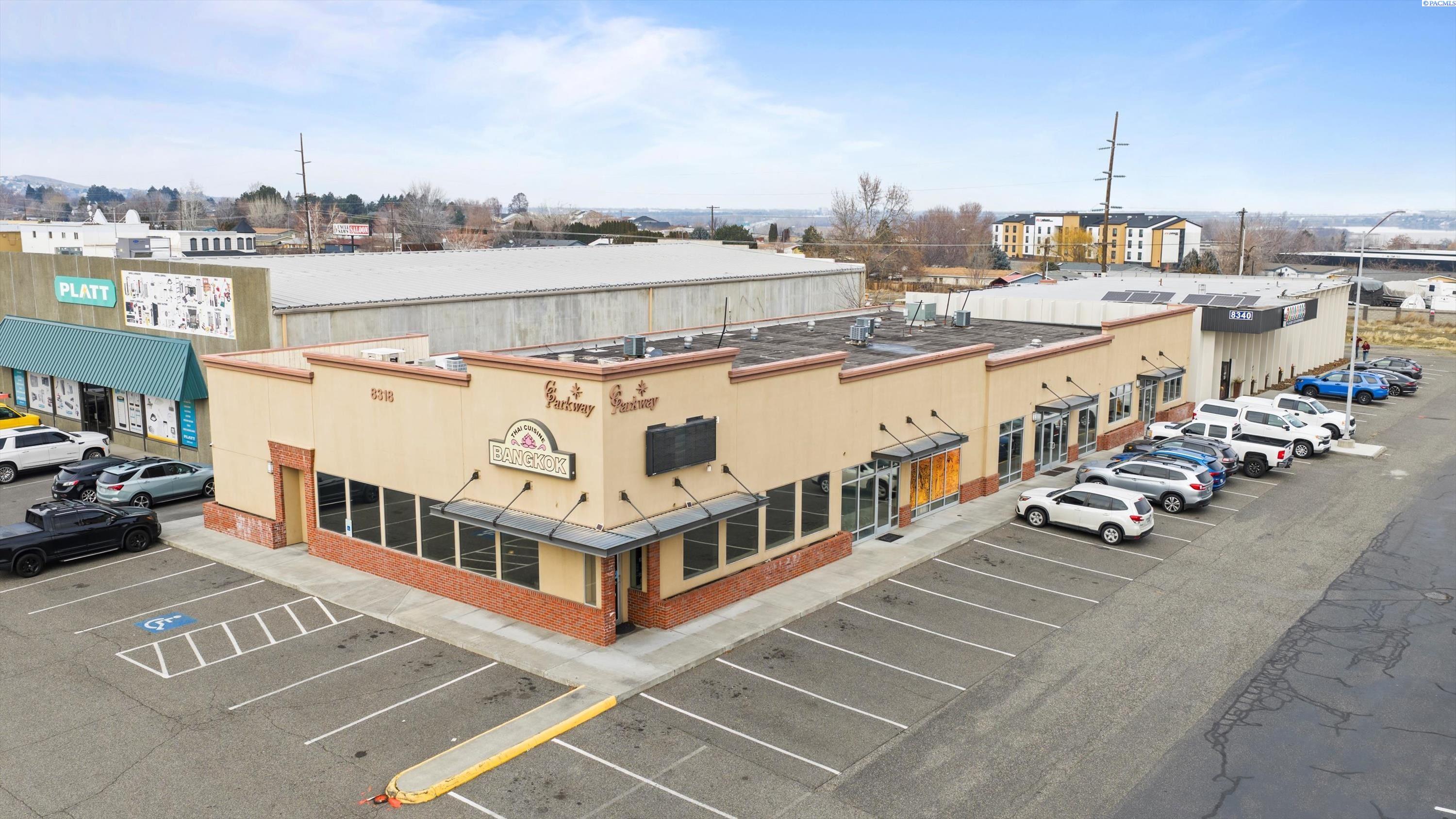 Photo 1 of 21 — 8318 W Gage Blvd, Kennewick, WA 99336