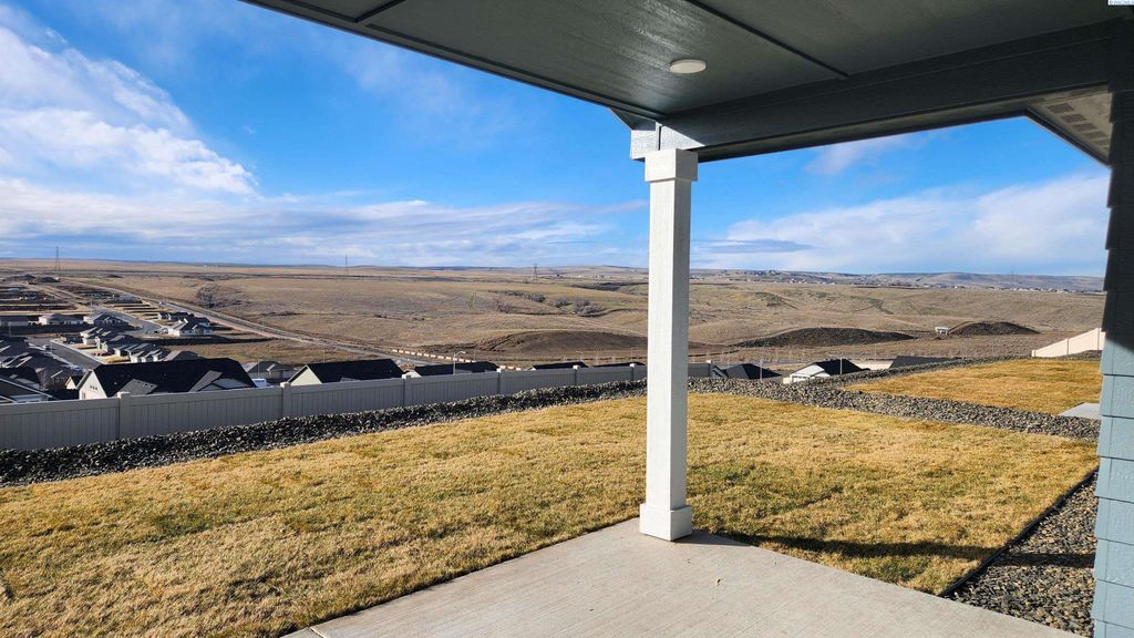 Photo of 7269 W 24th Ave, Kennewick, WA 99338 (MLS # 291281)