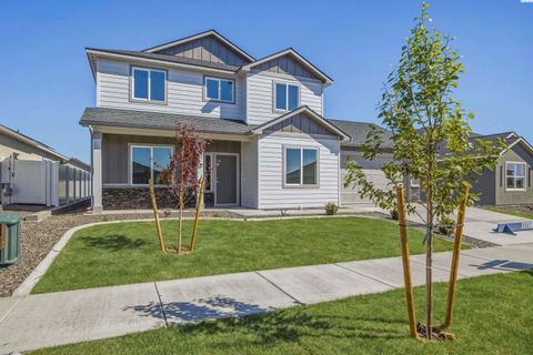 Photo of 3592 Morningside Parkway, Richland, WA 99352 (MLS # 291804)