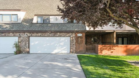 Photo of 4214 W Klamath Ave #A-4, Kennewick, WA 99336 (MLS # 287736)