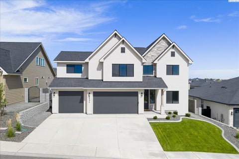 Photo of 2354 Waterhill Ave, Richland, WA 99352 (MLS # 294599)