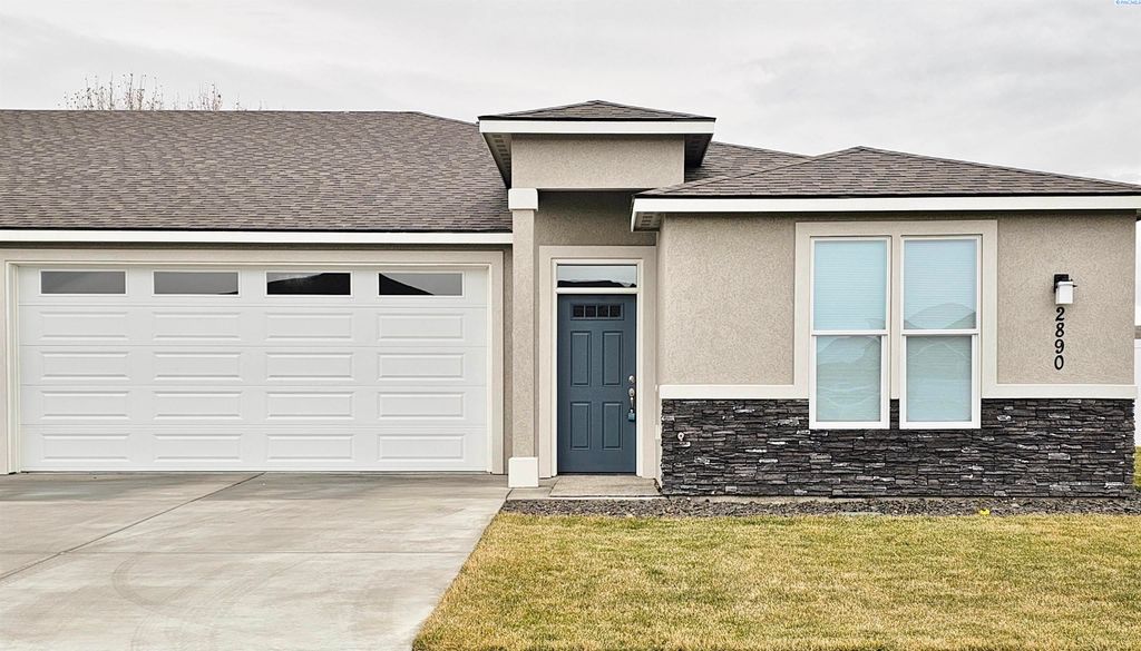 Photo of 2890 Wellness Court, West Richland, WA 99353 (MLS # 292146)