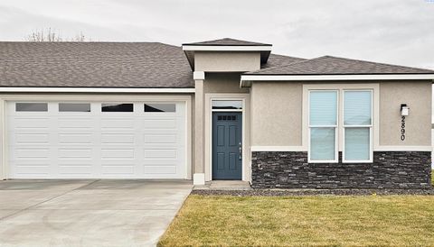 Photo of 2890 Wellness Court, West Richland, WA 99353 (MLS # 292146)